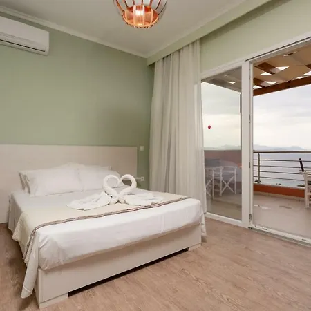 Astaria Villa *