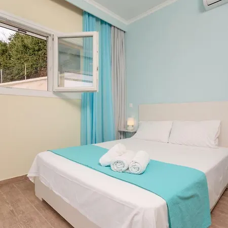 Astaria Villa Mparmpati